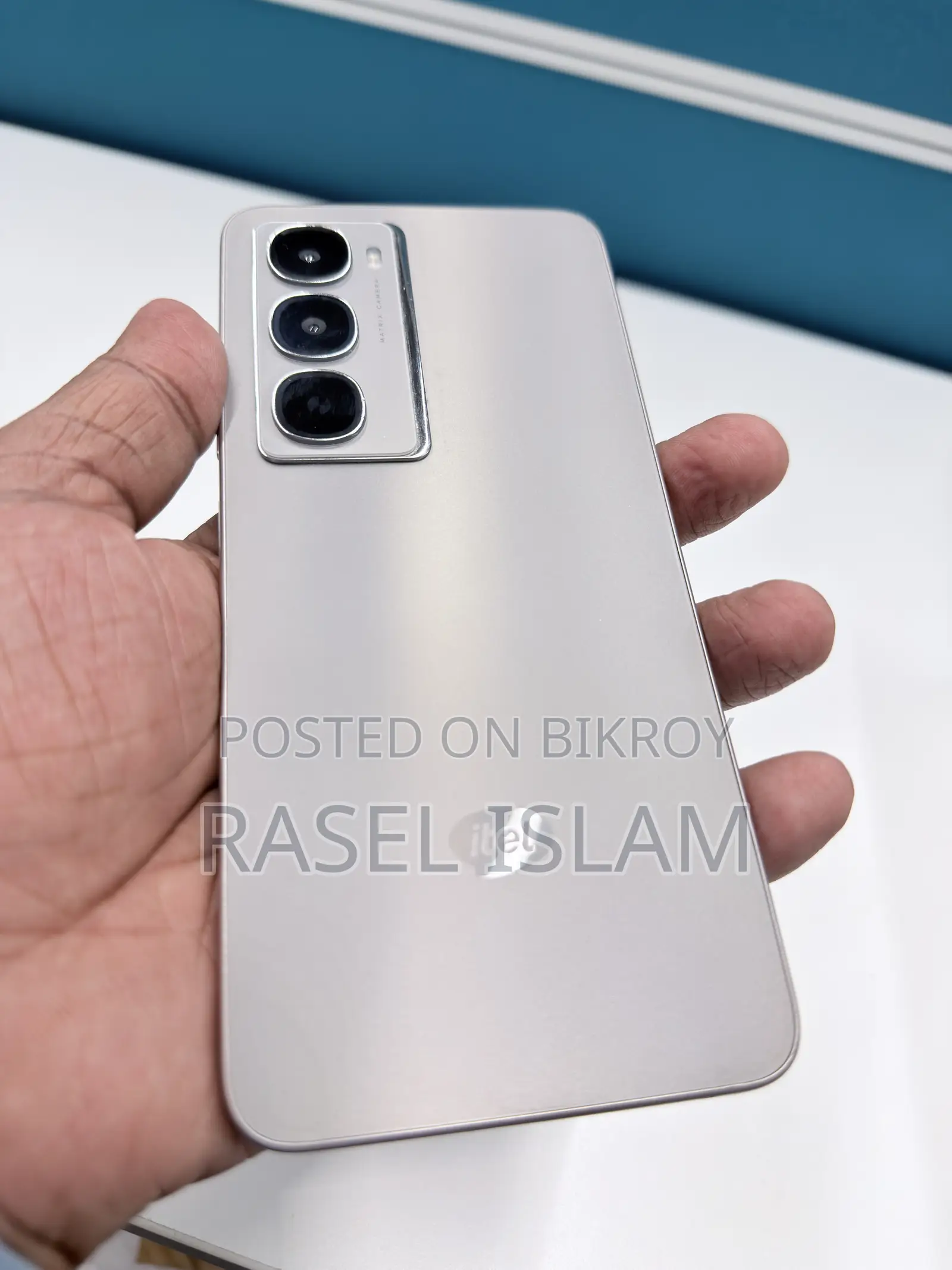 Itel City 100 128 GB Silver