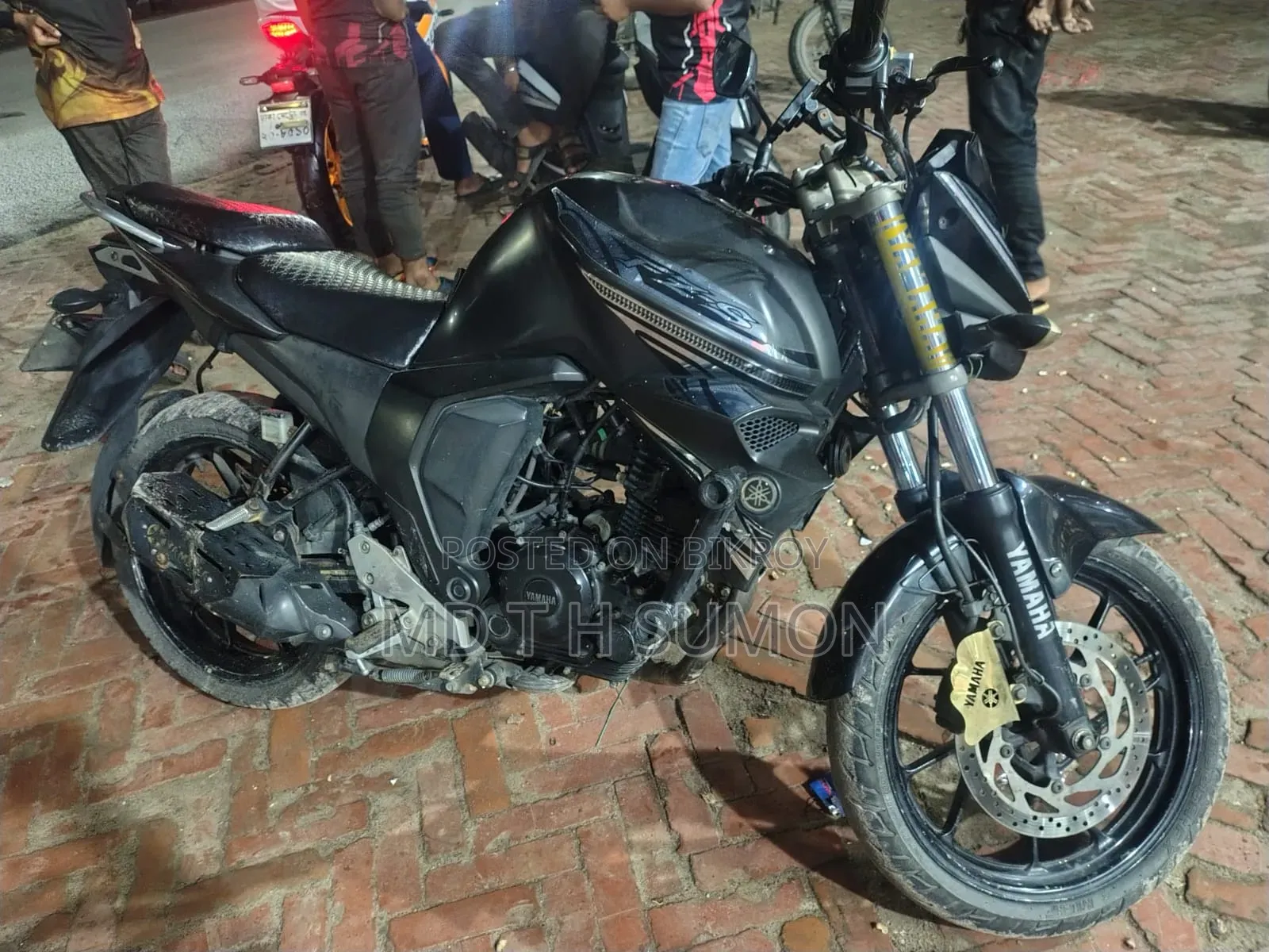 ইয়ামাহা এফজেড ২০১৯ ব্ল্যাক