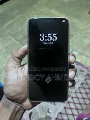 স্যামসাং গ্যালাক্সি এস২২ ৫জি ২৫৬ জিবি সাদা