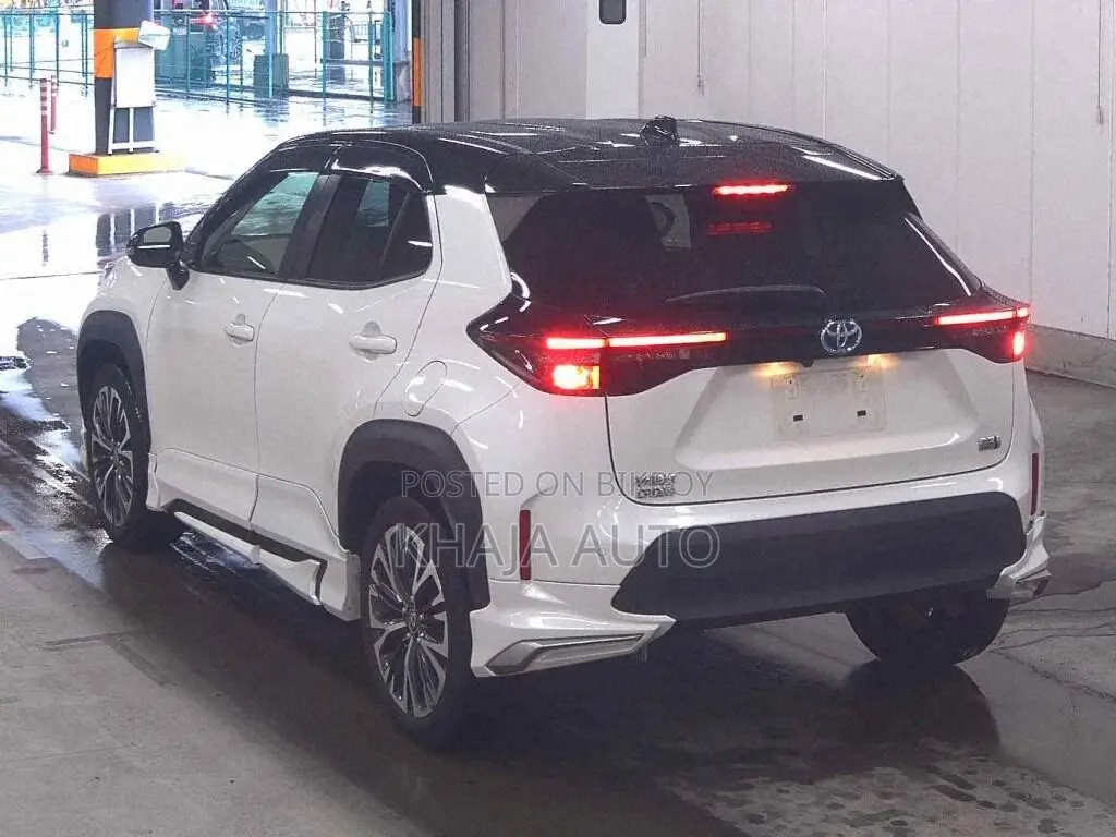 Toyota Yaris Cross 2021 Pearl