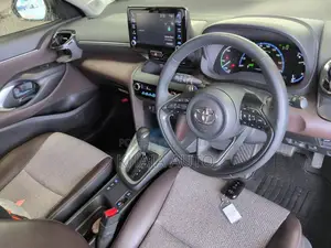 Toyota Yaris Cross 2021 Pearl
