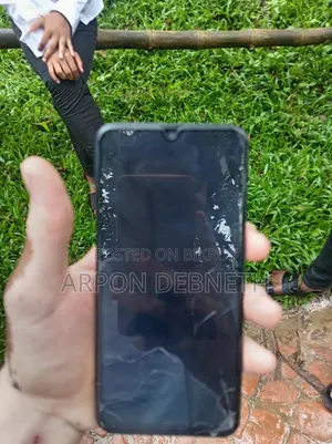 Samsung Galaxy A20 32 GB Blue
