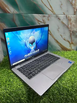 Laptop Dell 3GB Intel SSD 256GB