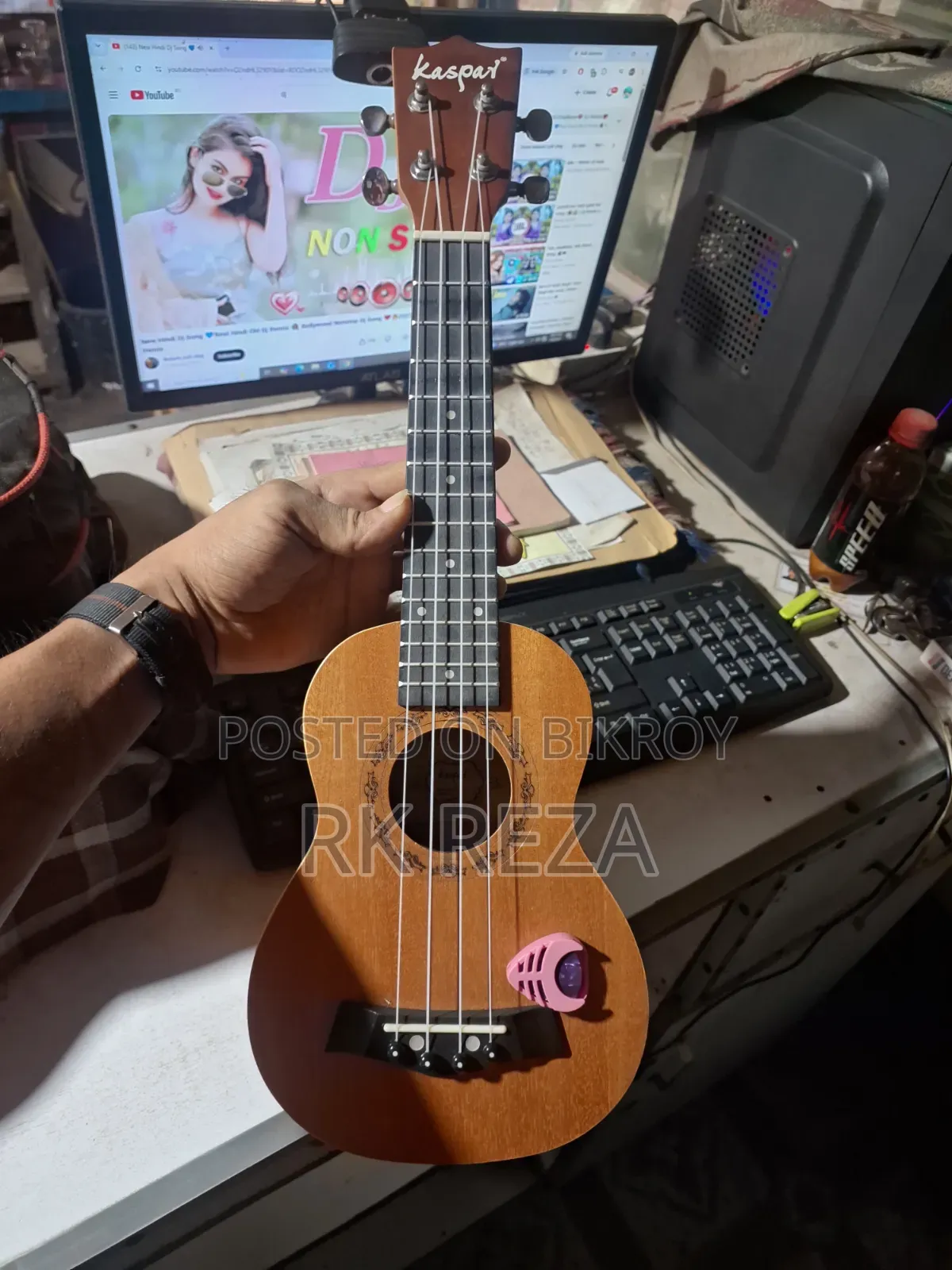 Want to sell Ukulele