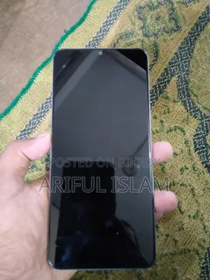 Vivo Y04 64 GB Gold