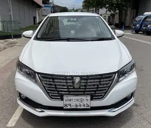 টয়োটা প্রিমিও ১.৫ এফডব্লিউডি ২০১৬ সাদা
