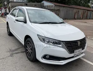 Toyota Premio 1.5 FWD 2016 White