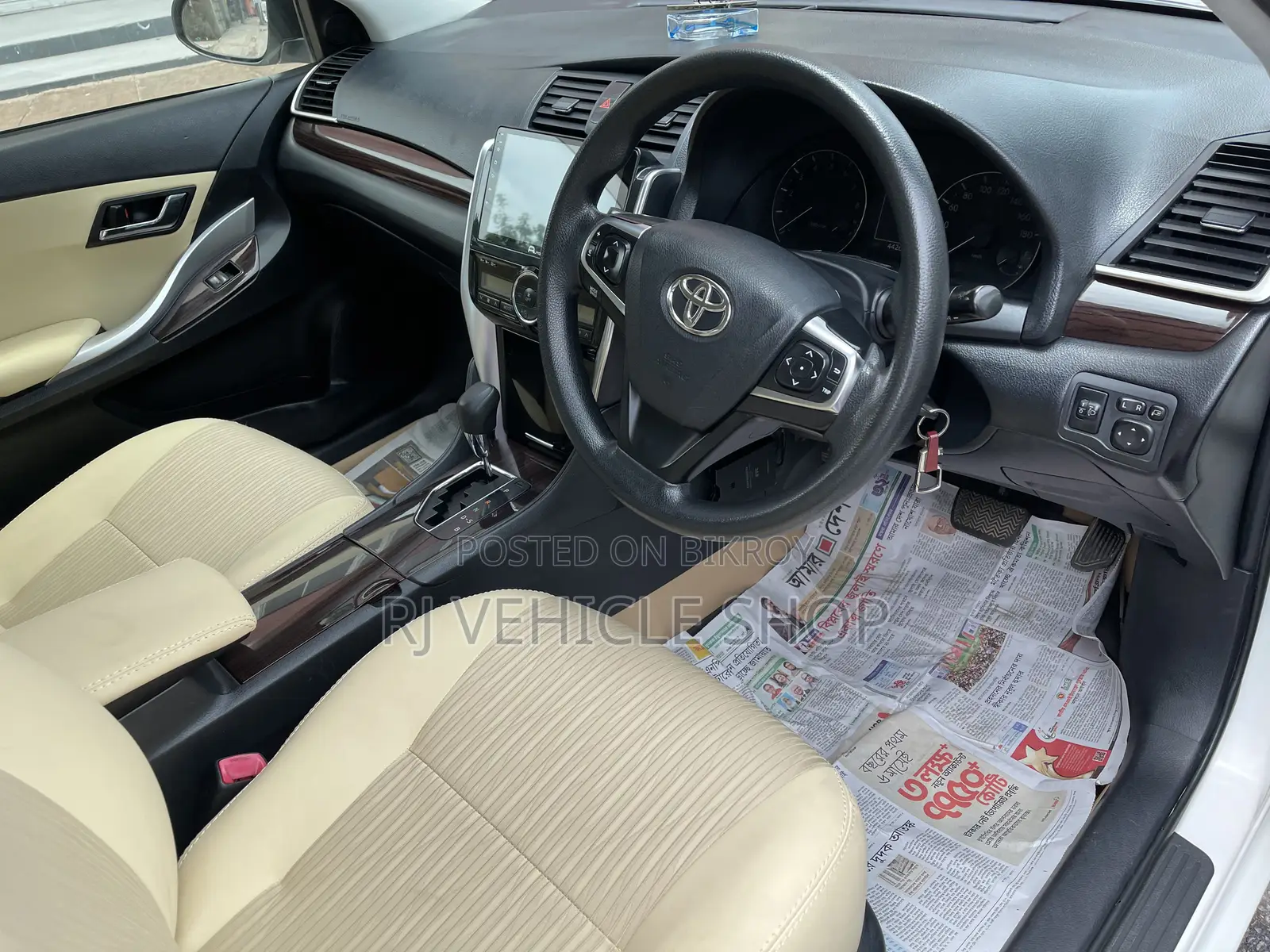 Toyota Premio 1.5 FWD 2016 White