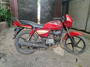 Hero Eco 100 2022 Red