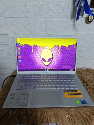 Laptop Dell 4GB Intel SSD 500GB