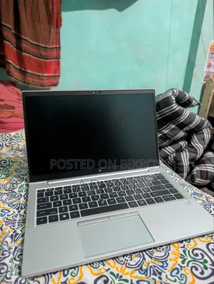 Laptop HP EliteBook 845 G8 16GB AMD Ryzen 5 SSD 512GB