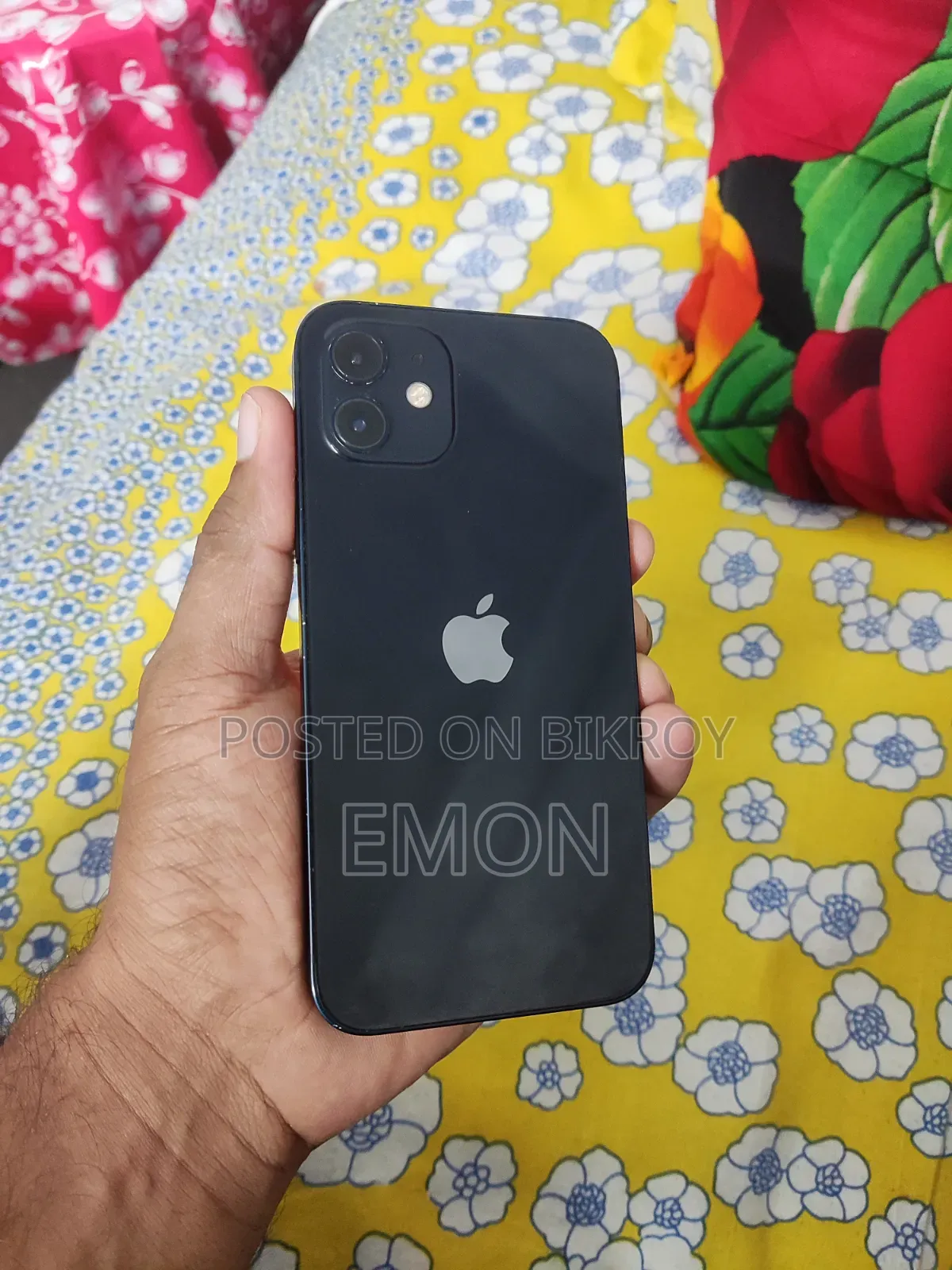 Apple iPhone 12 64 GB Black