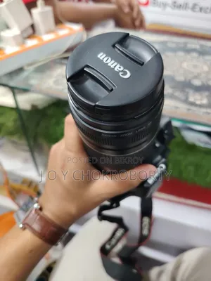 Canon 1300d একটা লেন্স সহ(75/300)