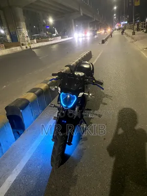 সুজুকি জিক্সার মনোটোন ২০২১ কালো