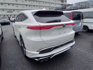Toyota Harrier 2021 Pearl