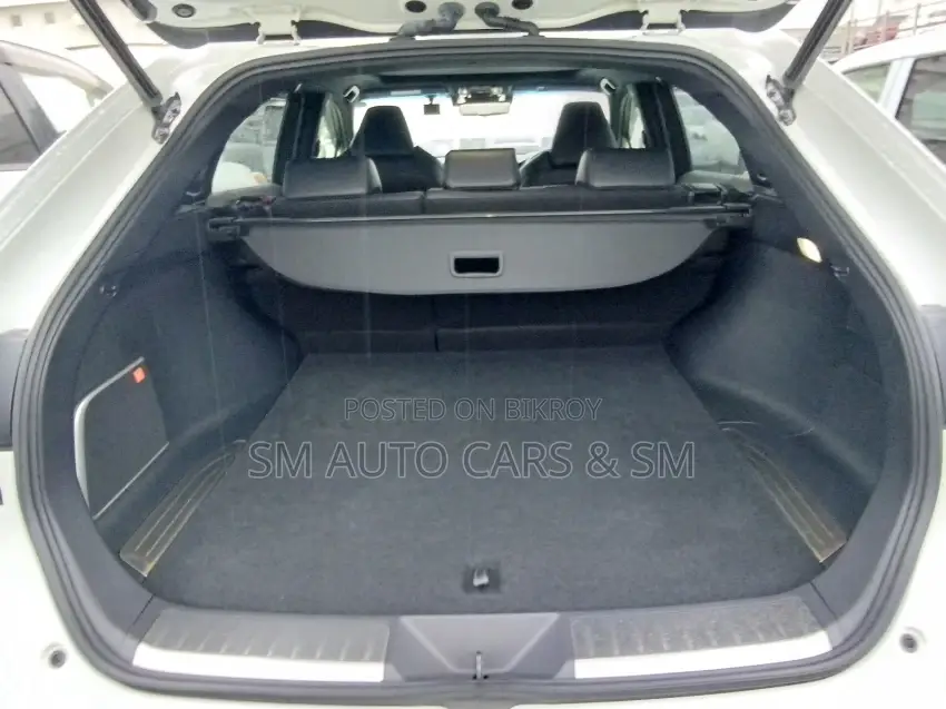 Toyota Harrier 2021 Pearl