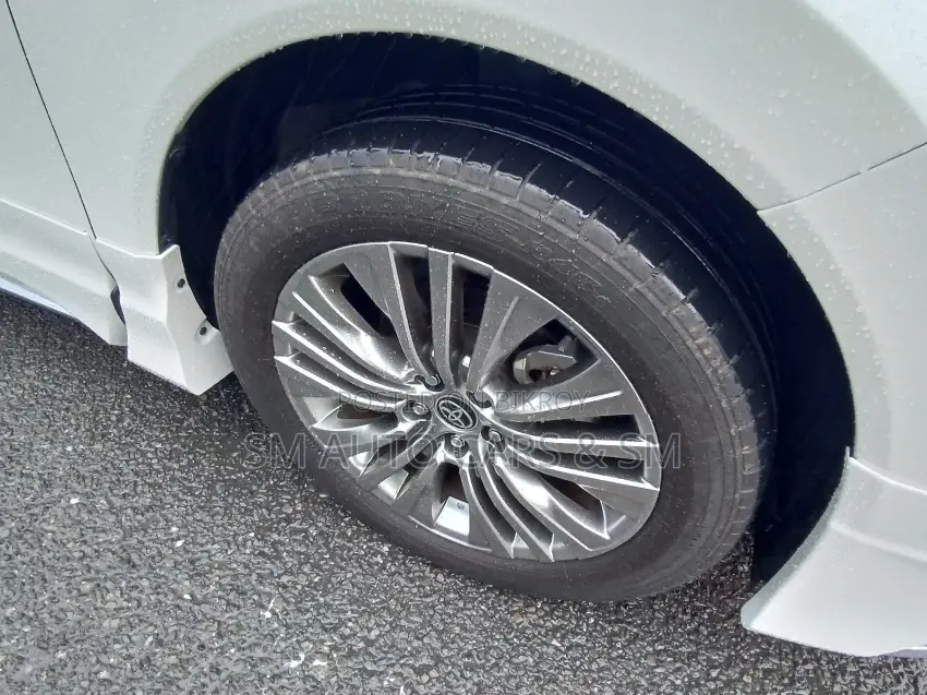 Toyota Harrier 2021 Pearl