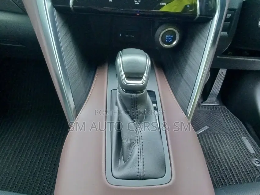 Toyota Harrier 2021 Pearl