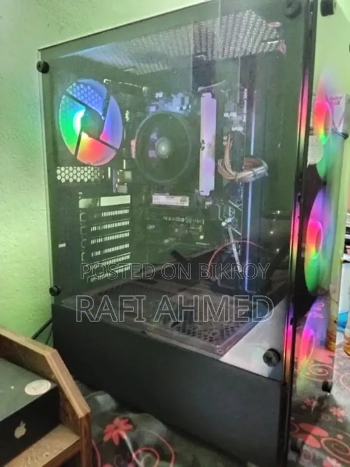 Desktop Computer 8GB AMD Ryzen 5 SSD 512GB