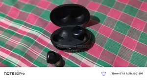 Realme Q2 Neo Bud's