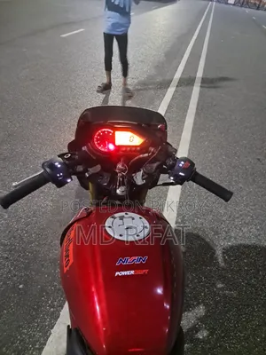 Bajaj Pulsar 150 2010 Red