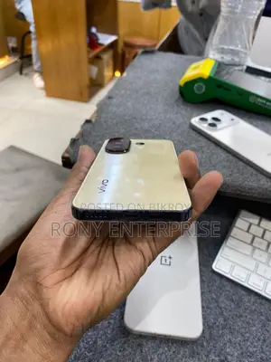 ভিভো এক্স২০০ এফই ২৫৬ জিবি হলুদ