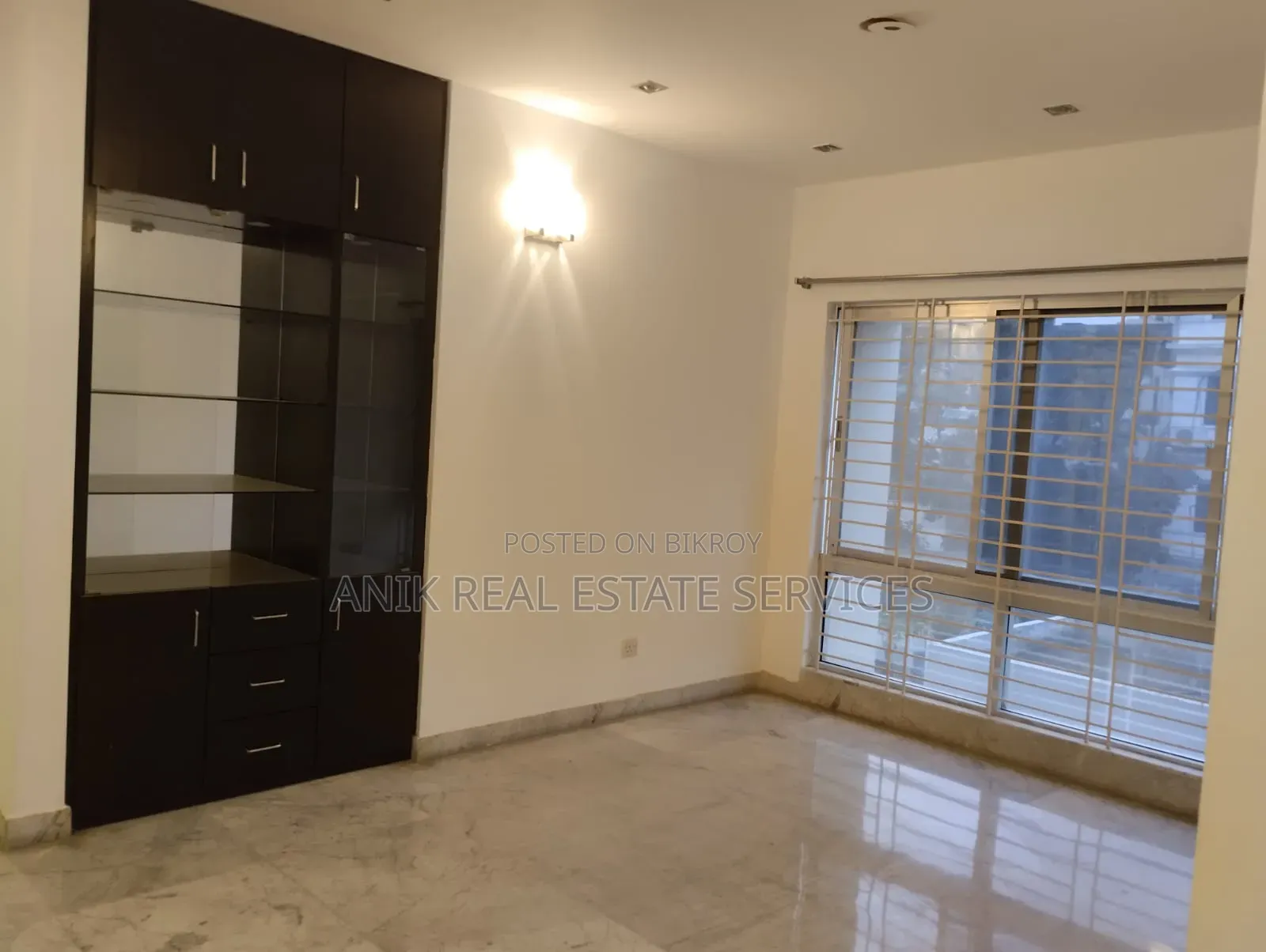 4bdrm Apartment in Anik Real Estate, Gulshan for rent