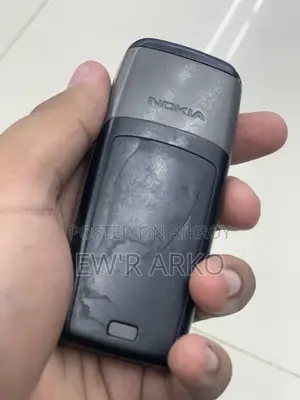 নোকিয়া ১৬০০ কালো