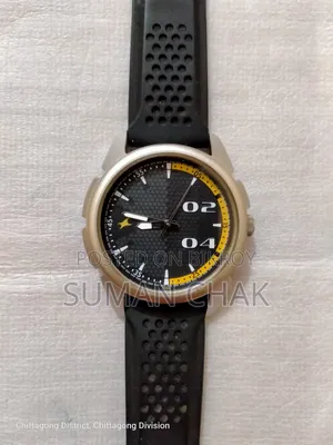 The Fastrack Loopholes Analog Watch for Men (Model Np3124sp02)