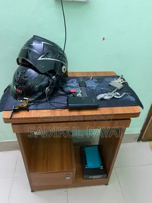 কম্পিউটার টেবিল