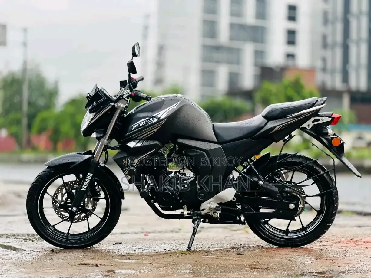 Yamaha FZ 2024 Black