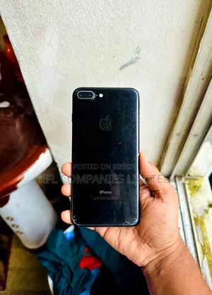 Apple iPhone 7 Plus 128 GB Black