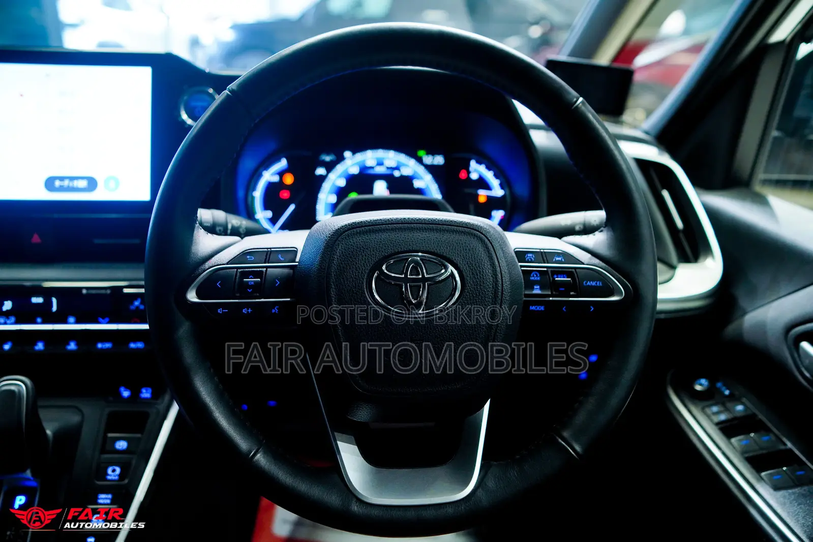 Toyota Voxy Hybrid S-Z 2WD 7-Seater 2023 Pearl