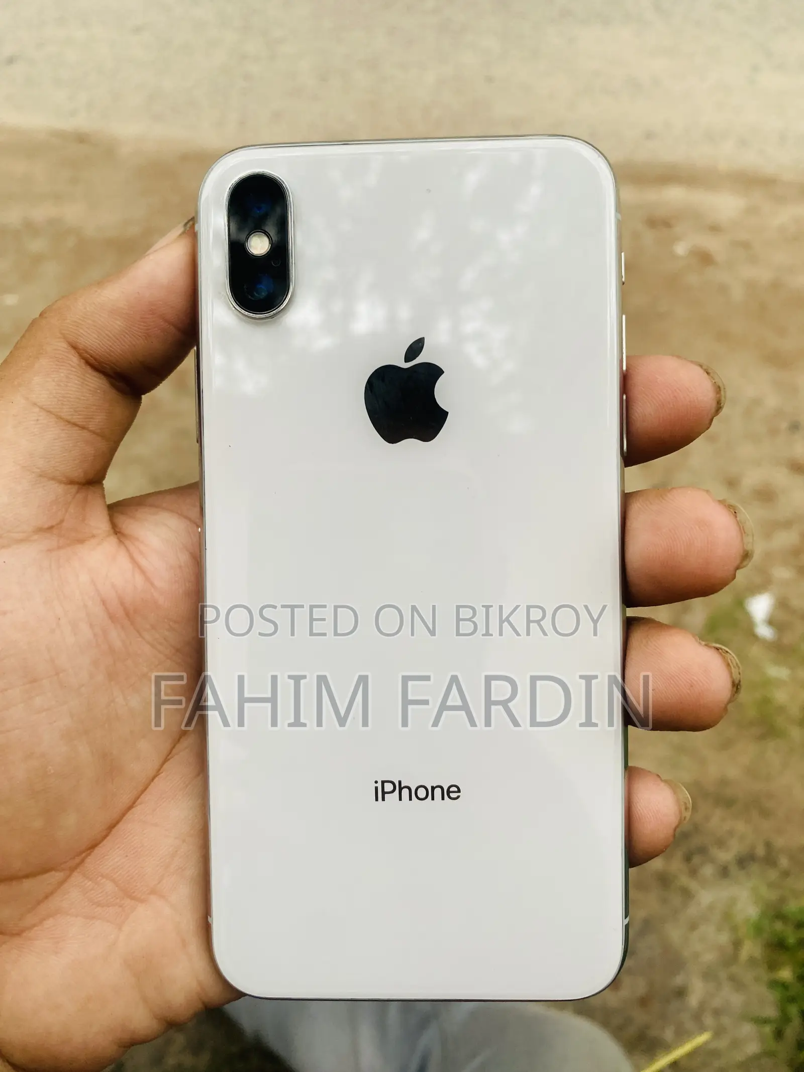 Apple iPhone X 64 GB White
