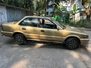 Toyota Corolla 1991 Gold