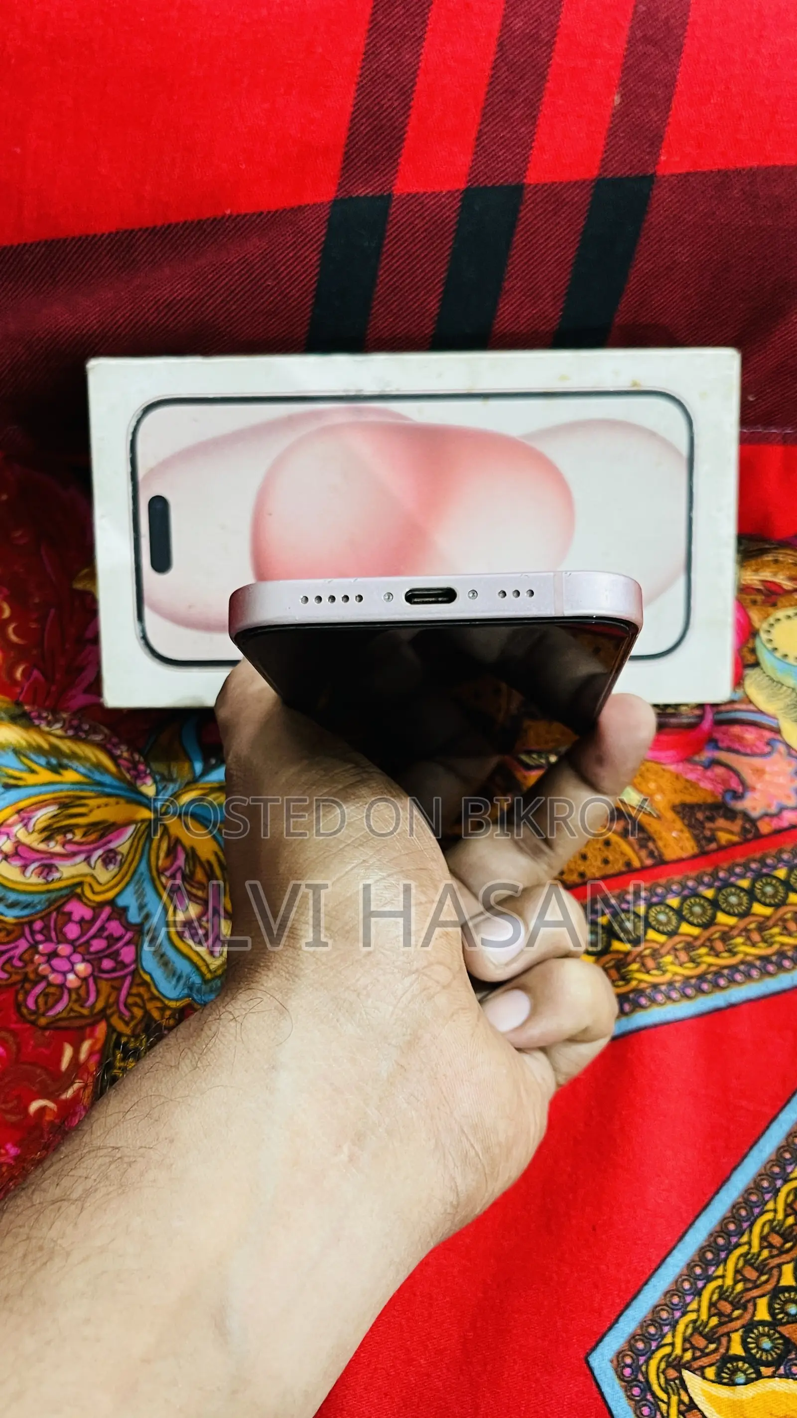 Apple iPhone 15 256 GB Pink