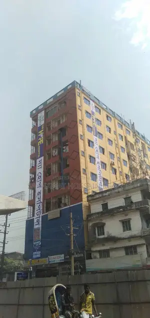 চট্টগ্রামে রানিং হাসপাতাল বিক্রয় হবে - একটি বিরল বিনিয়োগের সুযোগ