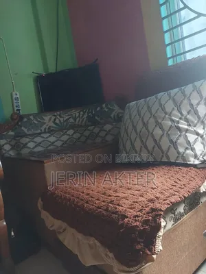 Urgent Sale – 5 Seater Wooden Sofa Set With Corner