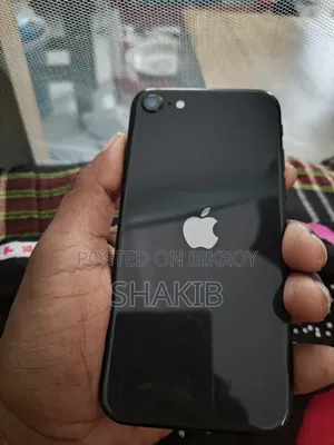 Apple iPhone SE (2020) 64 GB Black