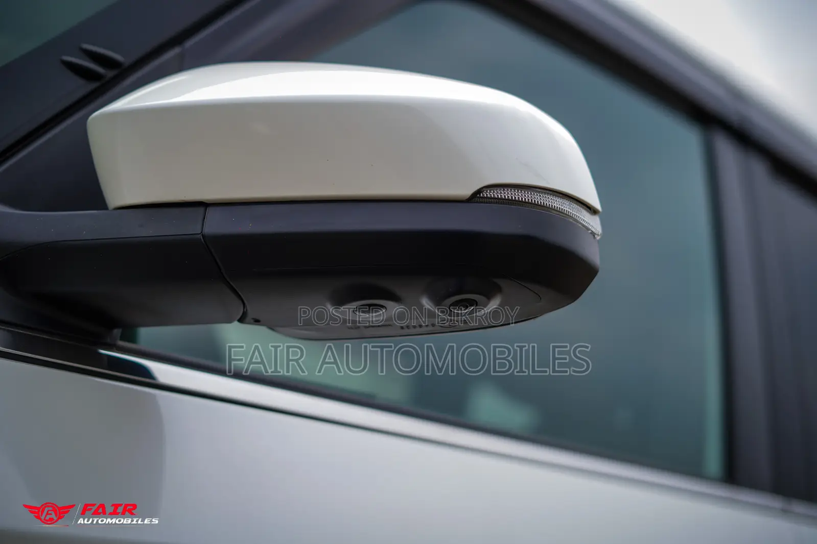 Toyota Noah 2022 Pearl