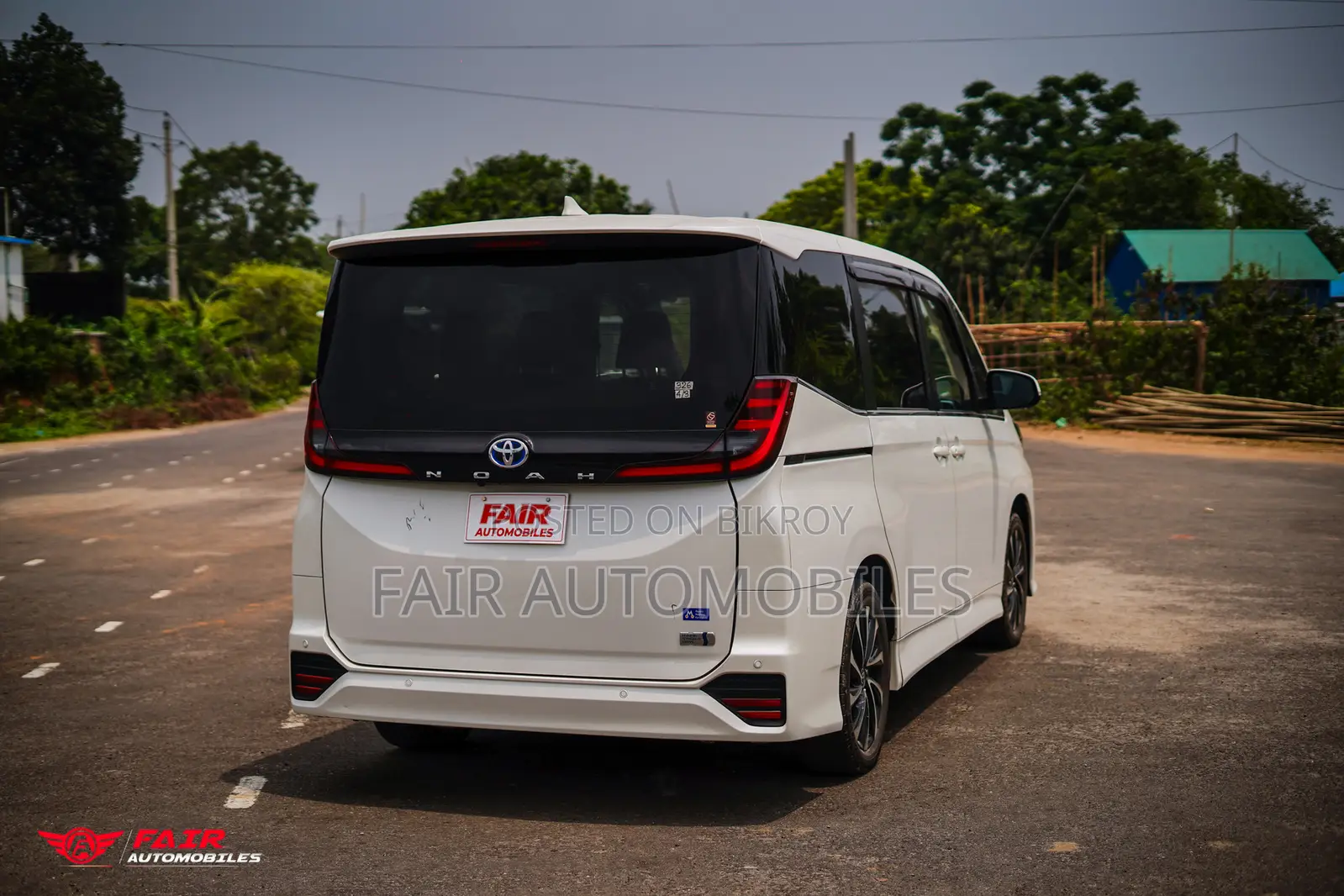 Toyota Noah 2022 Pearl