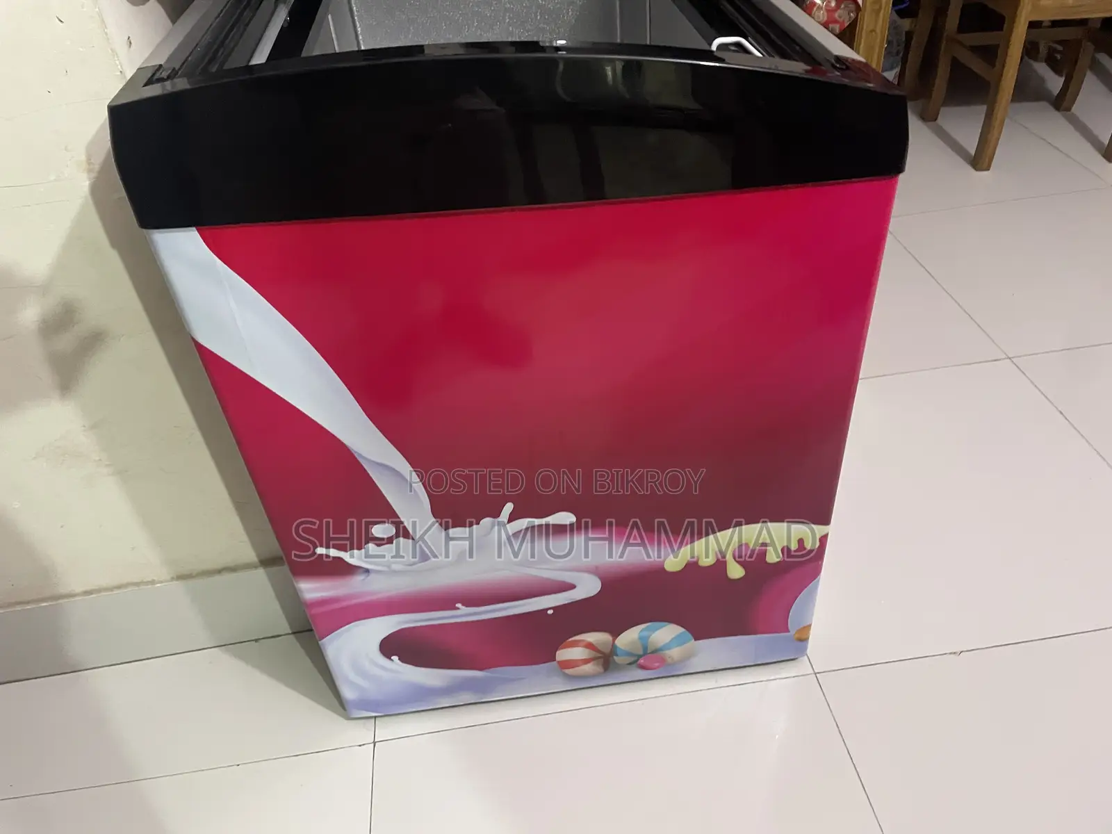 Display Deep Freezer for sale. Looks like new