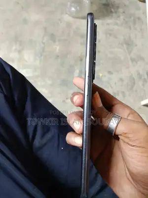 Tecno Spark 40 Pro 256 GB Silver
