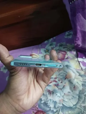 Vivo V30 5G 256 GB Blue