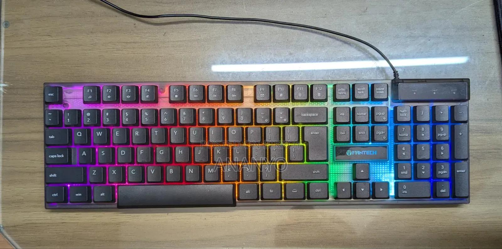 Brand-New Condition Headphone, Keyboard and Headphone Stand