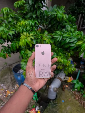 Apple iPhone 7 32 GB Rose Gold