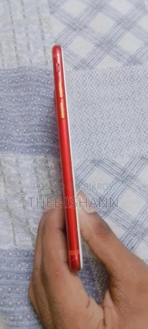 Apple iPhone 7 128 GB Red