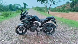 Yamaha 2018 Black
