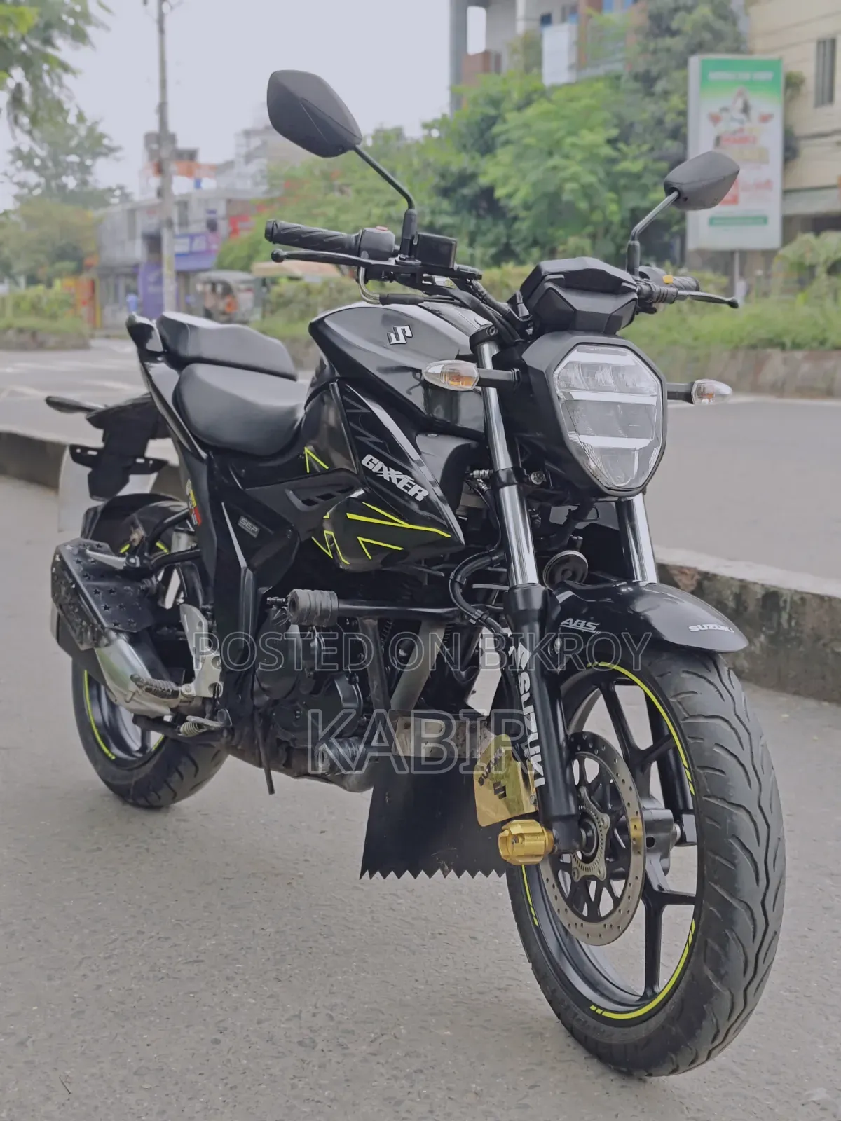 সুজুকি জিক্সার এফআই এবিএস ২০২৫ ব্ল্যাক