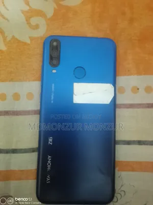 Symphony Z16 32 GB Blue